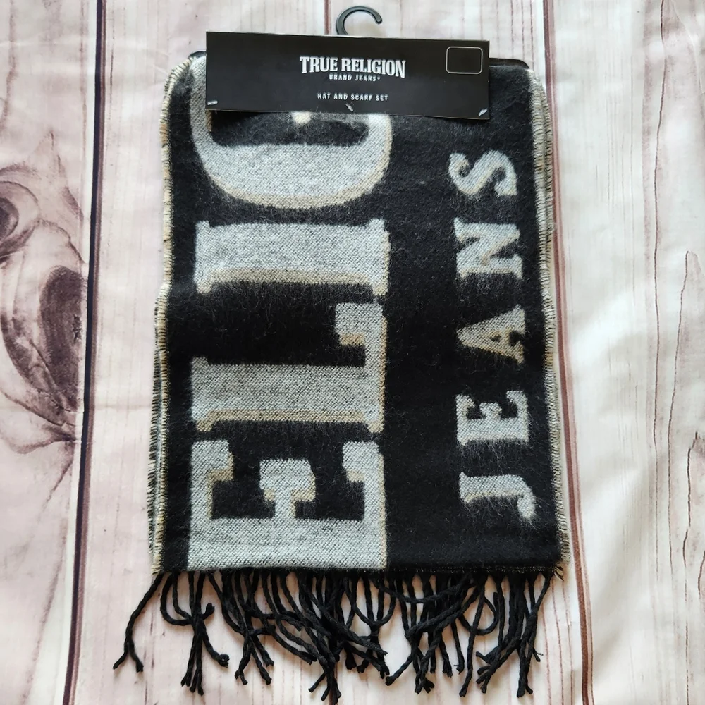 NWT True Religion Beanie Hat & Scarf Set Men's Accessories Cream Black Grey
